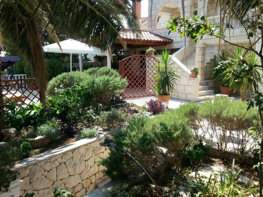 Sole Apartment *